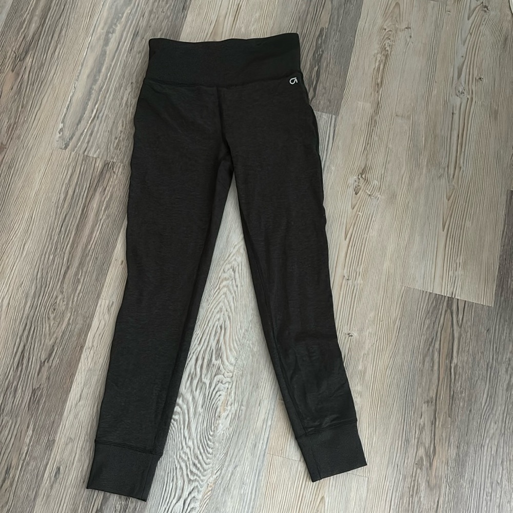 Gap fit brushed tech joggers